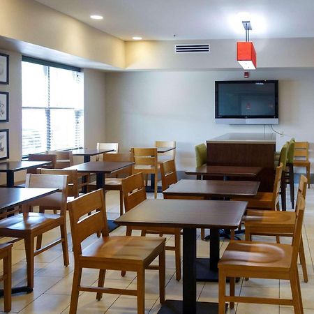 Country Inn & Suites By Radisson, Washington, Dc East - Capitol Heights, Md Kültér fotó