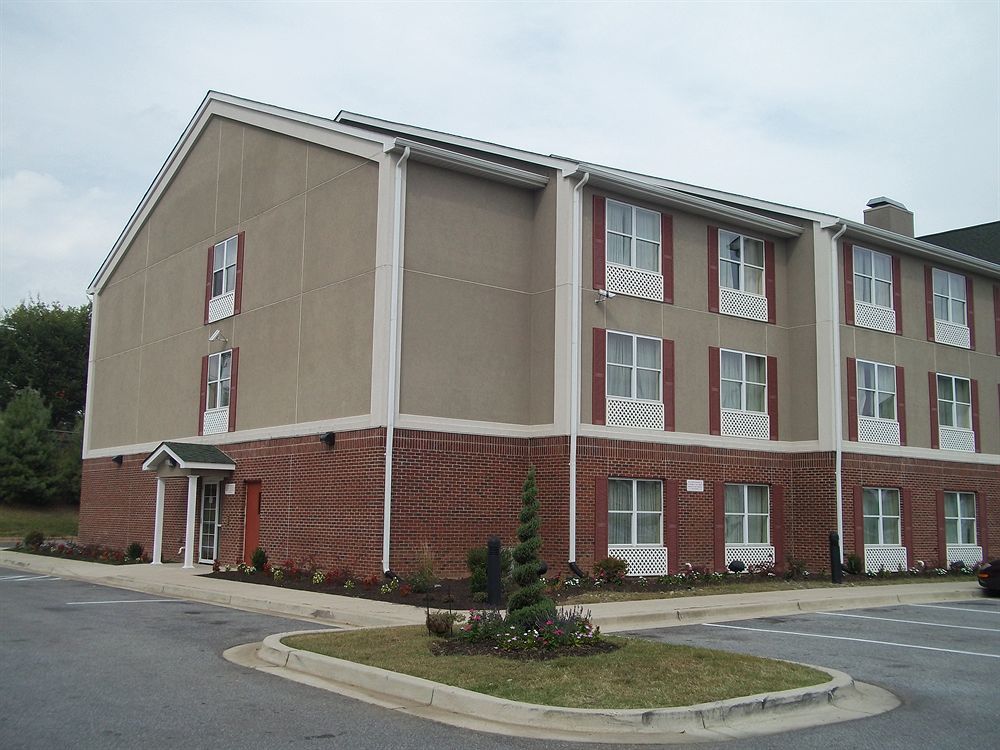 Country Inn & Suites By Radisson, Washington, Dc East - Capitol Heights, Md Kültér fotó