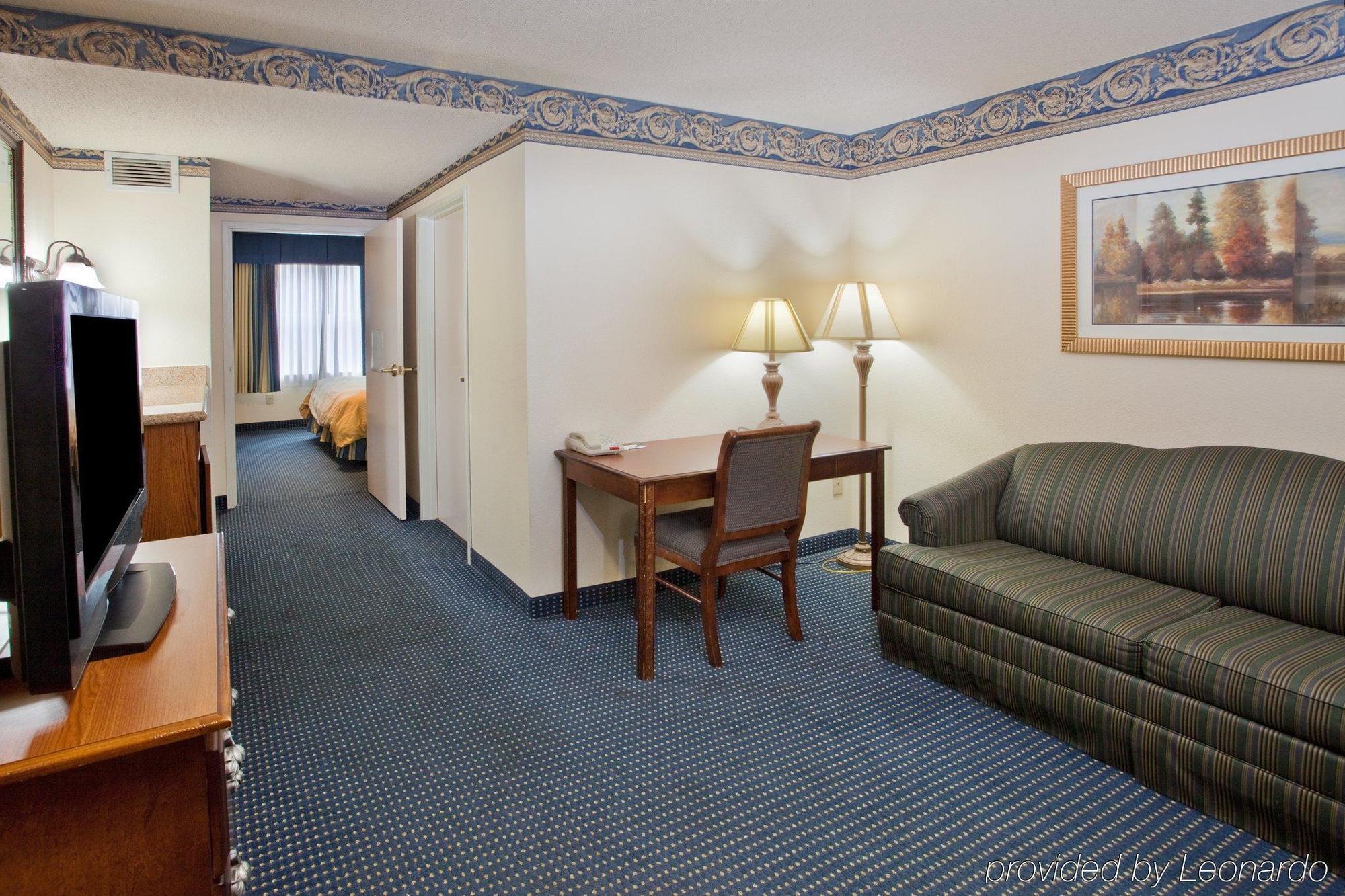 Country Inn & Suites By Radisson, Washington, Dc East - Capitol Heights, Md Szoba fotó